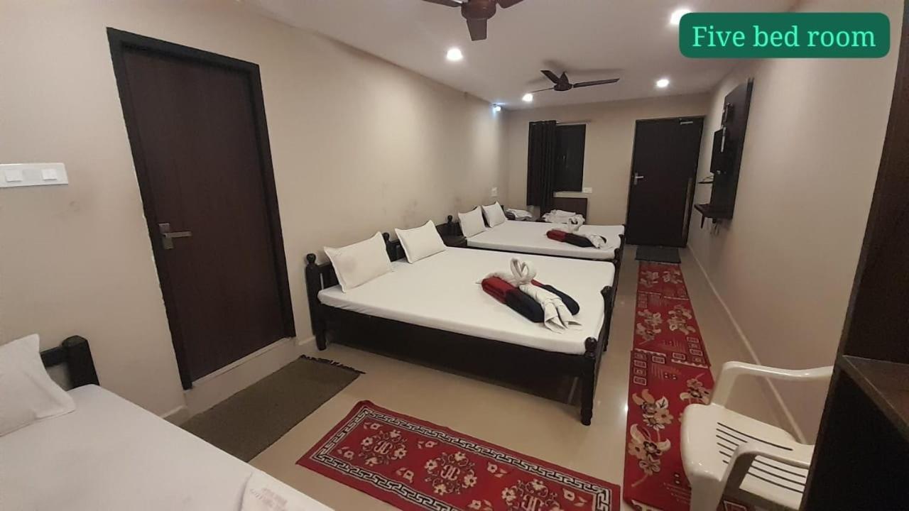 Hotel Temple City Papanasam Екстериор снимка